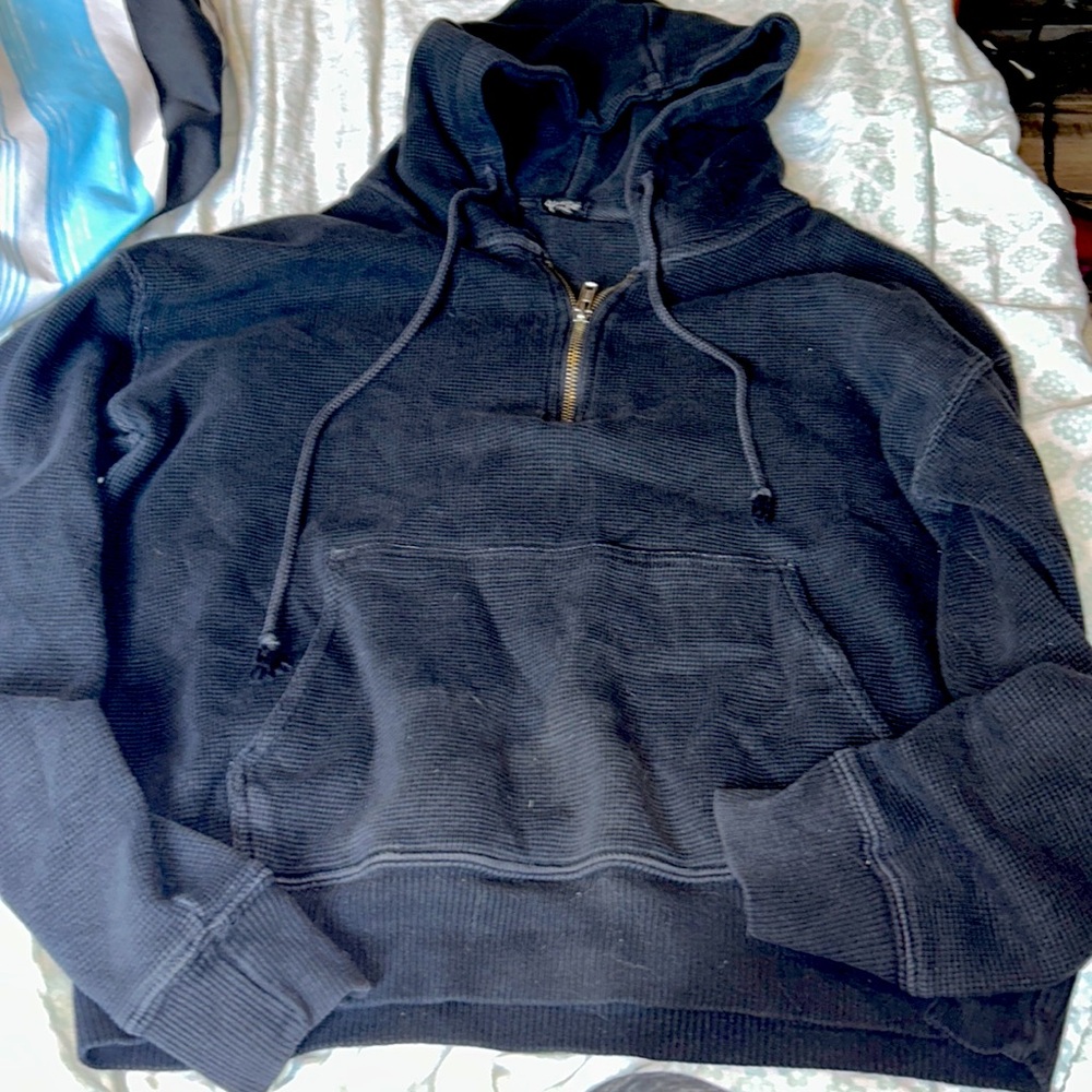 Sweater - Picture 2 of 4